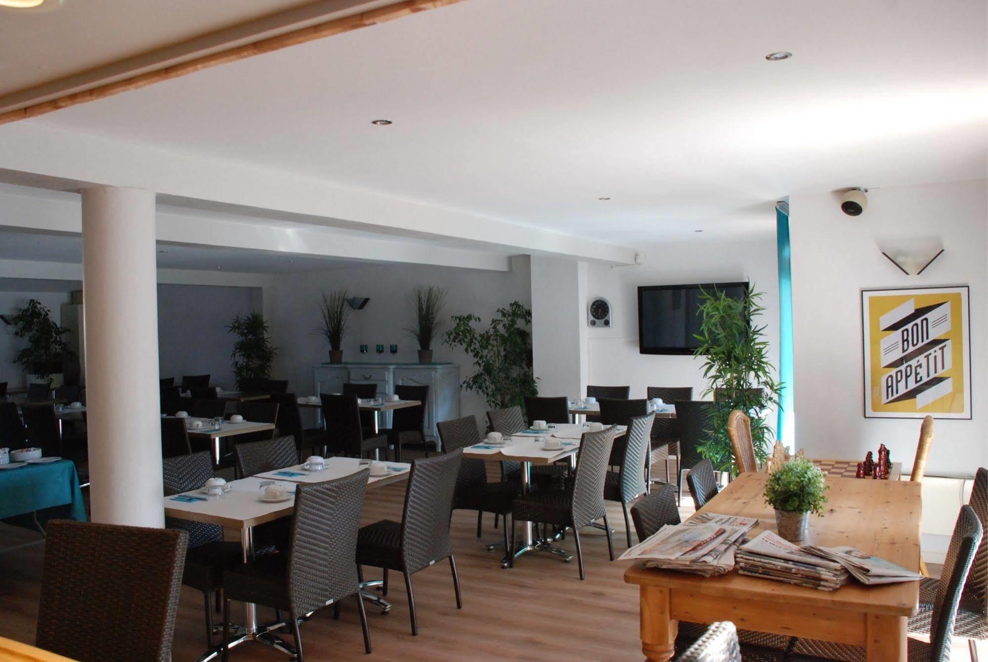 Hotel Atlantide Biscarrosse Exterior foto